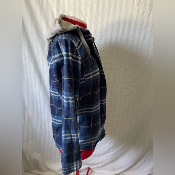 DC Plaid Shirt w/ Hood - Picture 4 of 7